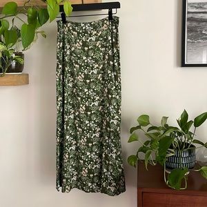 Reformation Zoe Skirt. Size 0